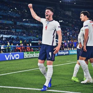 Read more about the article Declan Rice to Manchester United; Man UTD latest news