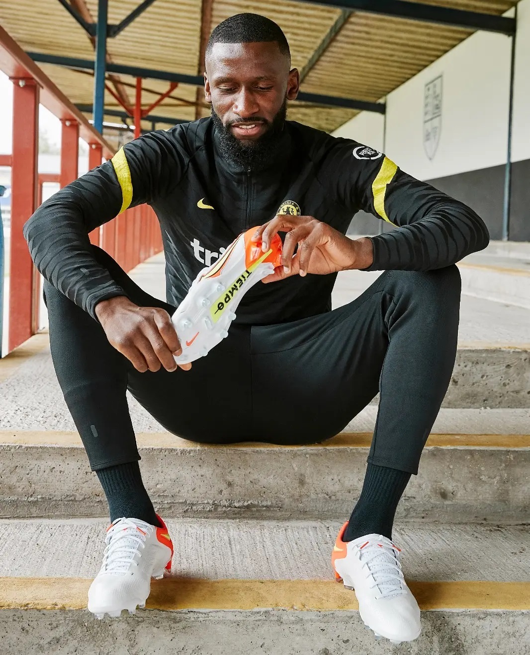 You are currently viewing Antonio Rudiger asks for a raise: Chelsea latest news