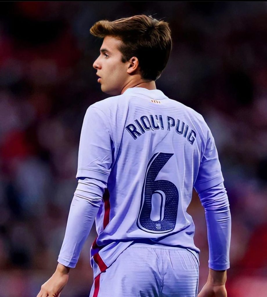 FC Barcelona Coach Ronald Koeman not giving Riqui Puig enough playing time