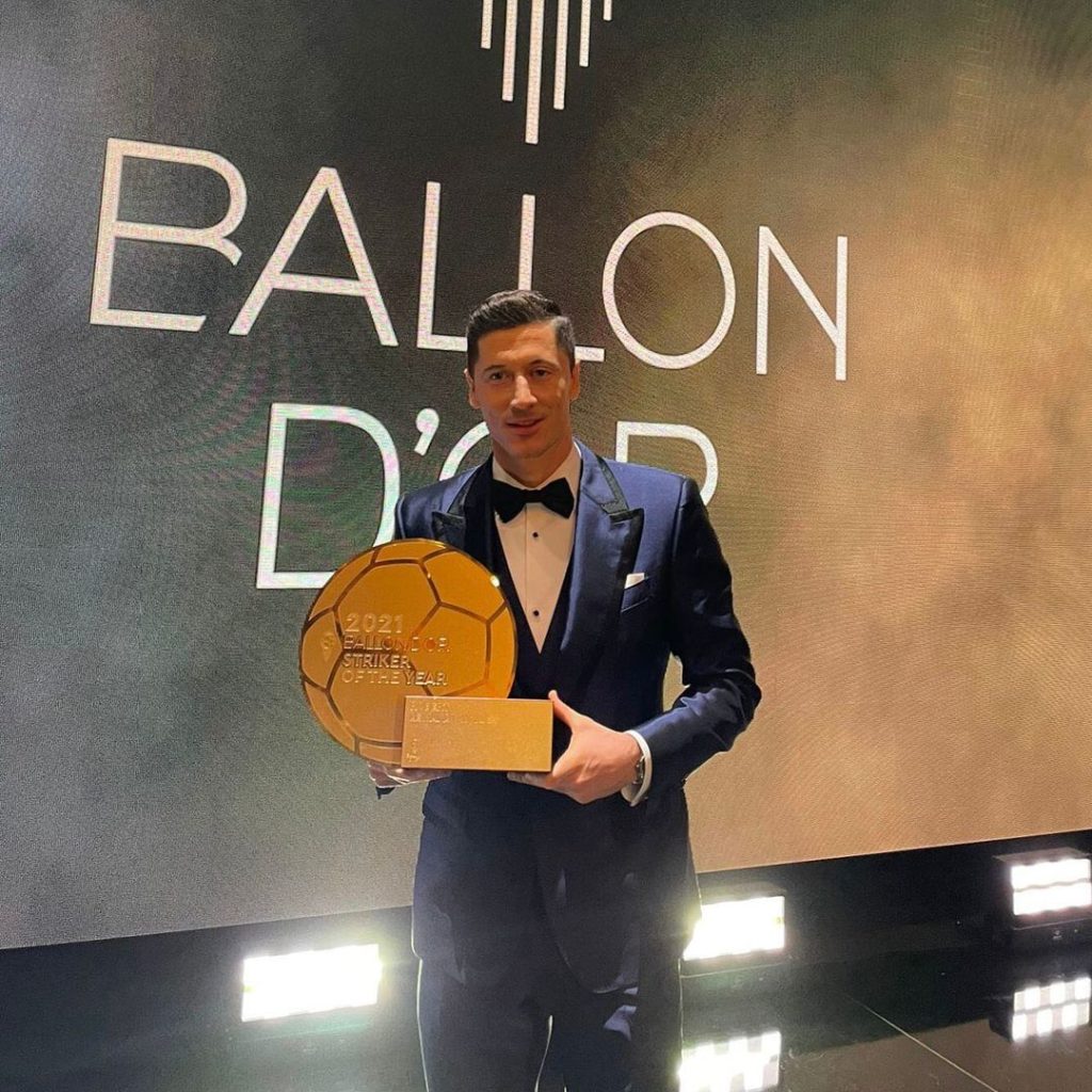 Ballon d'or 2021, Lewandoski wins striker of the year