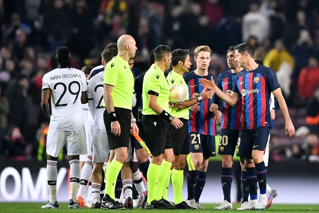 You are currently viewing FC Barcelona 2-2 Manchester United (UEFA Europa League)