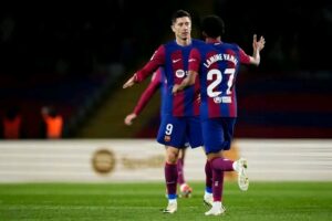 Read more about the article FC Barcelona 3-3 Granada (La Liga)