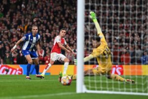 Read more about the article Arsenal (4)1-0(2) Porto (UCL)