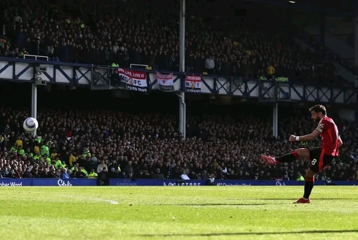 You are currently viewing Everton 2-2 Man United (EPL)
