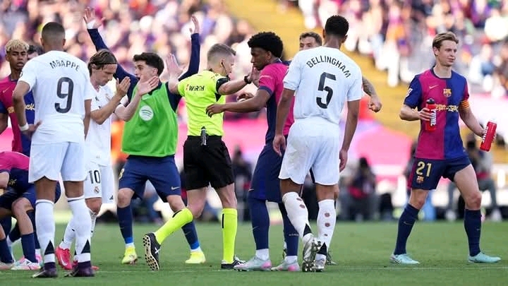 FC Barcelona 4-3 Real Madrid (La Liga)